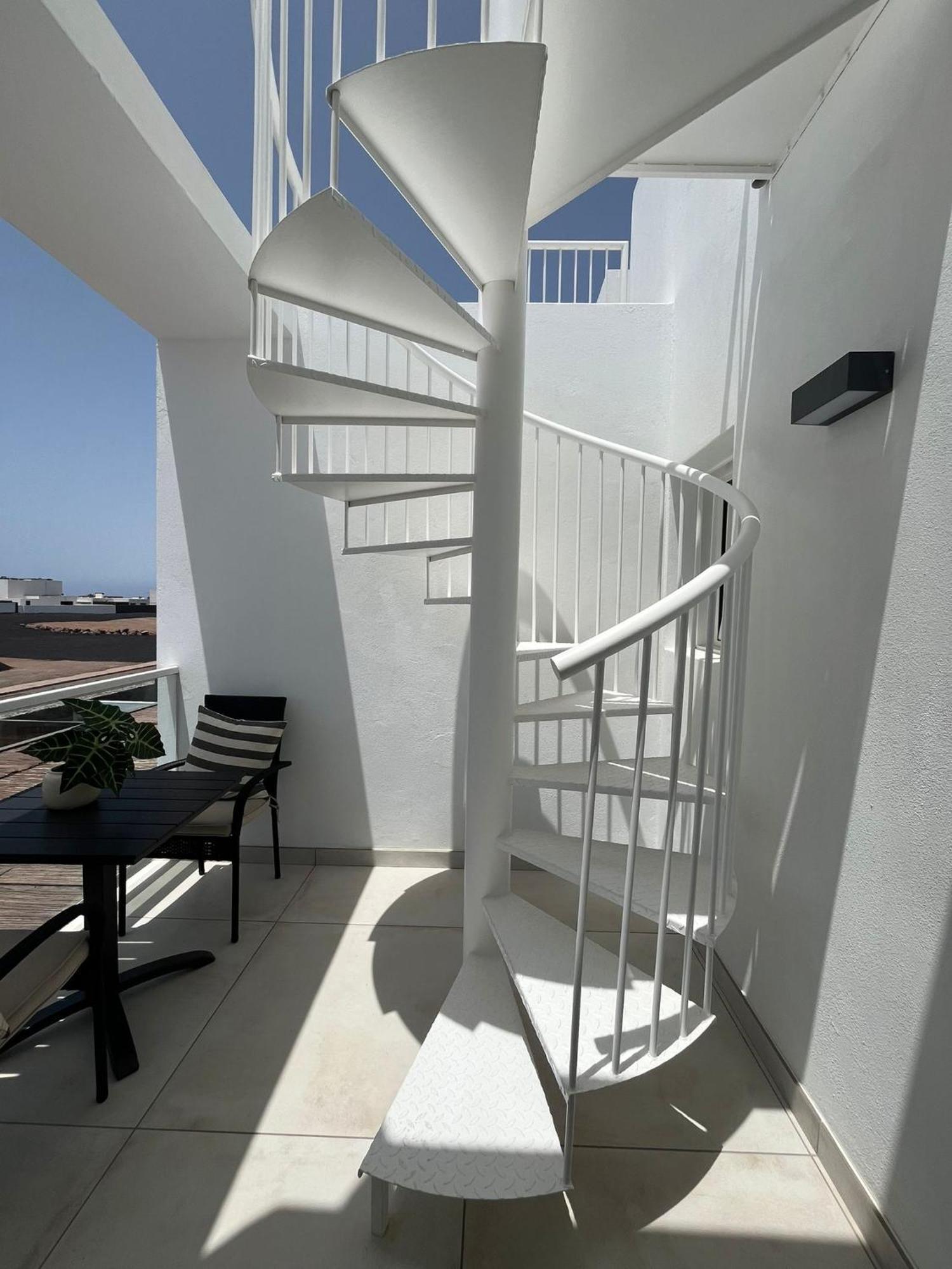 Serena Holiday Homes By Livvo Playa Blanca  Extérieur photo