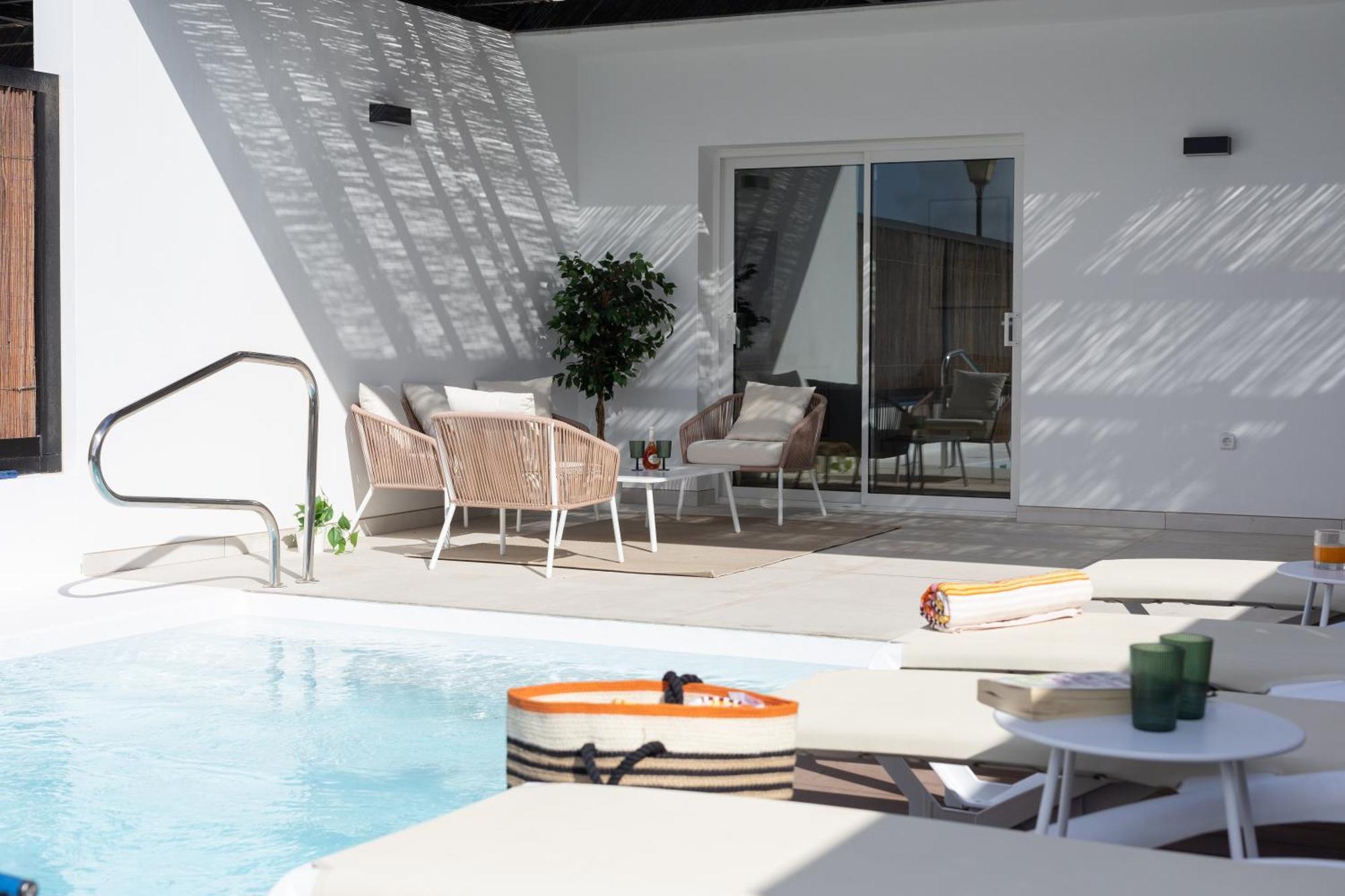 Serena Holiday Homes By Livvo Playa Blanca  Extérieur photo